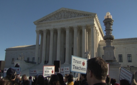 Supreme Court case could erode unions' power